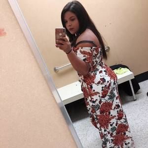 Meet your Posher, Mariela